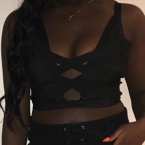 Cross over crop top!
